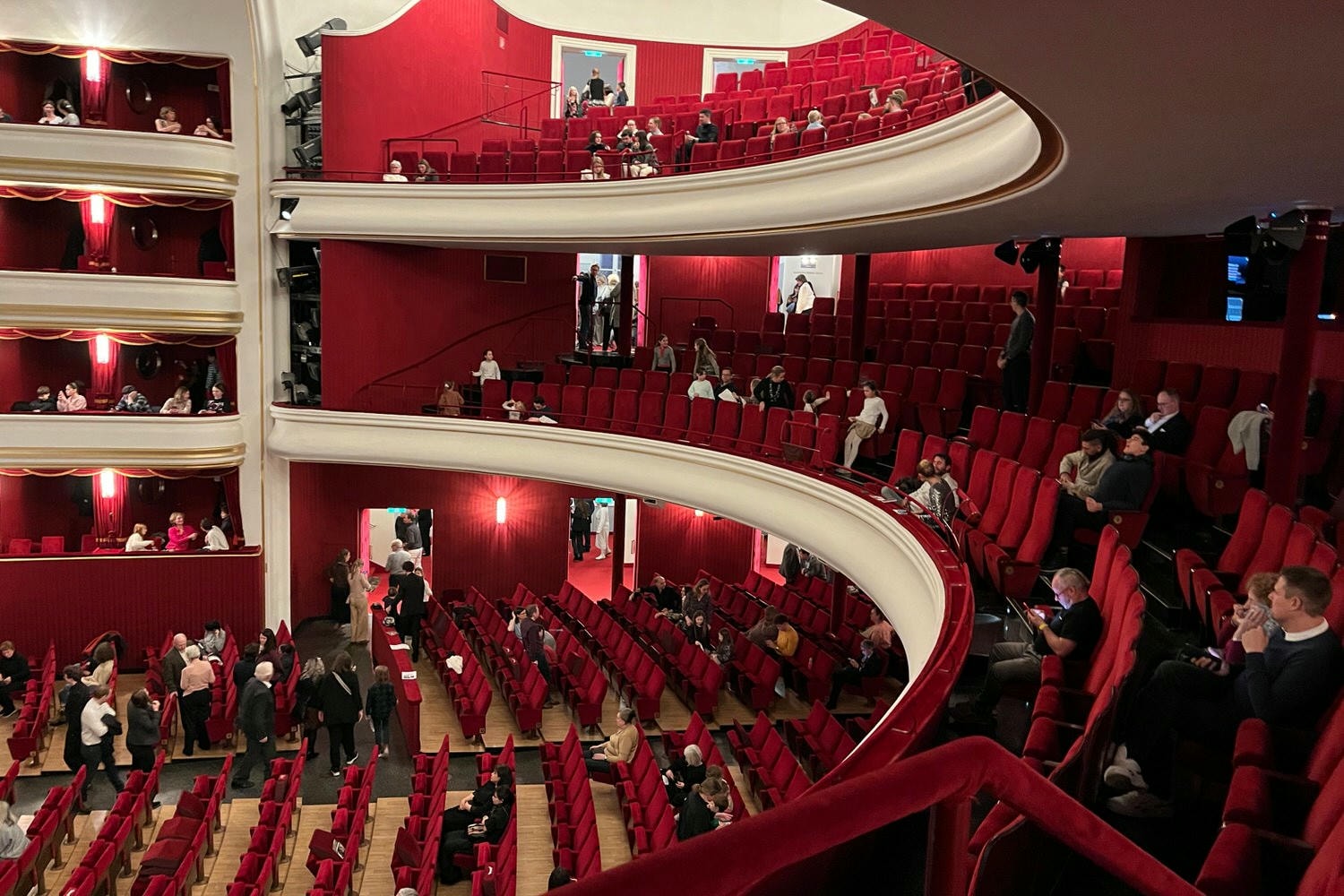 維也納人民歌劇院Volksoper